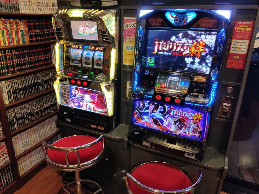 【立川の銭湯】立川湯屋敷梅の湯_2階のパチスロ